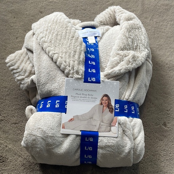 Carole Hochman - Ladies’ Plush Wrap Robe - Picture 2 of 4